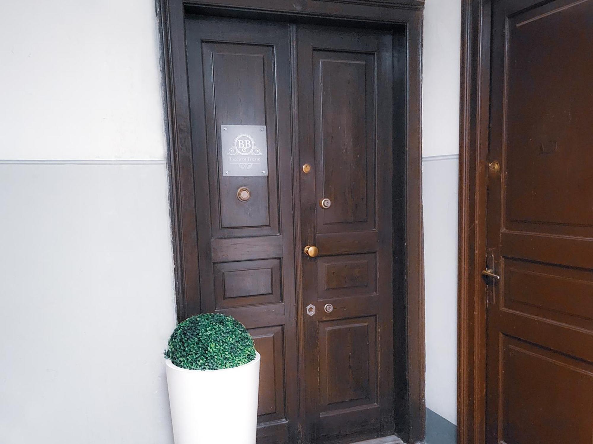 B&B Excelsior Triëst Buitenkant foto